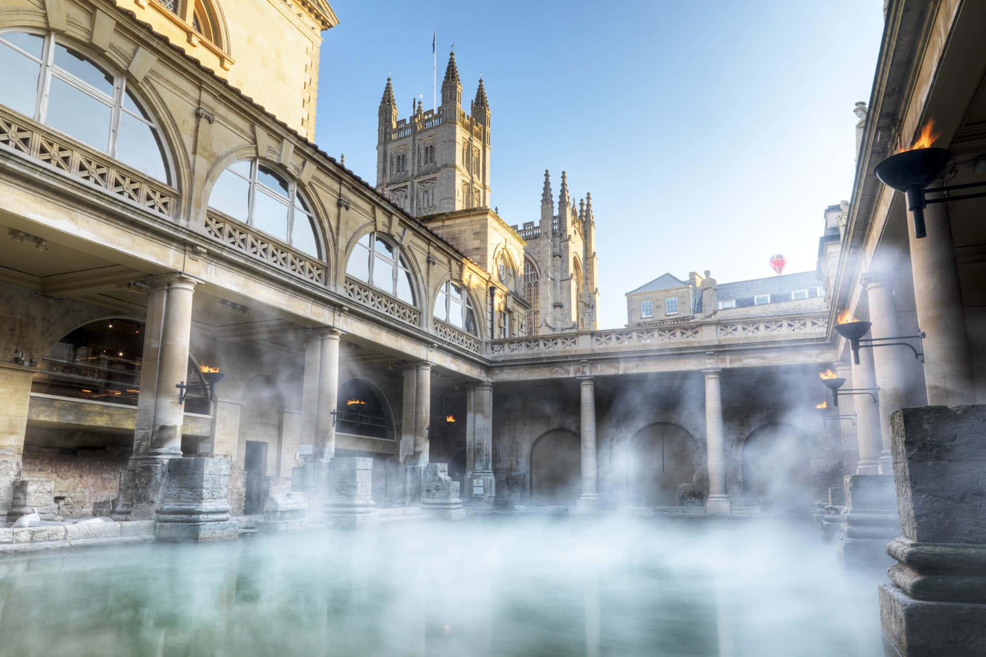 Bath Uncovered: 1.5-Hour City Tour with Skip-the-Line Entry