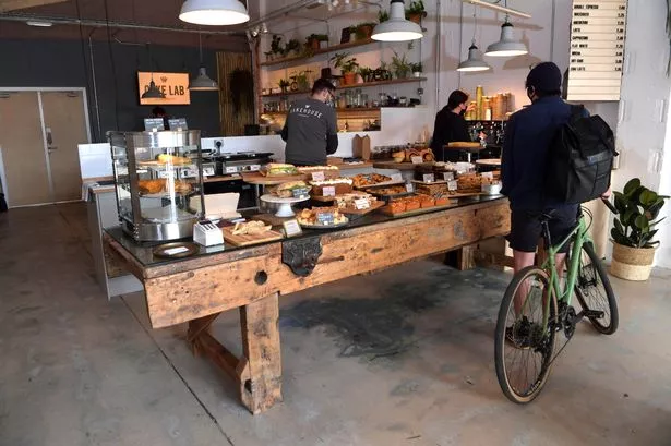 Bites of Bristol: A Local Flavours Food Tour through Markets, Bakeries, and Hidden Kitchens